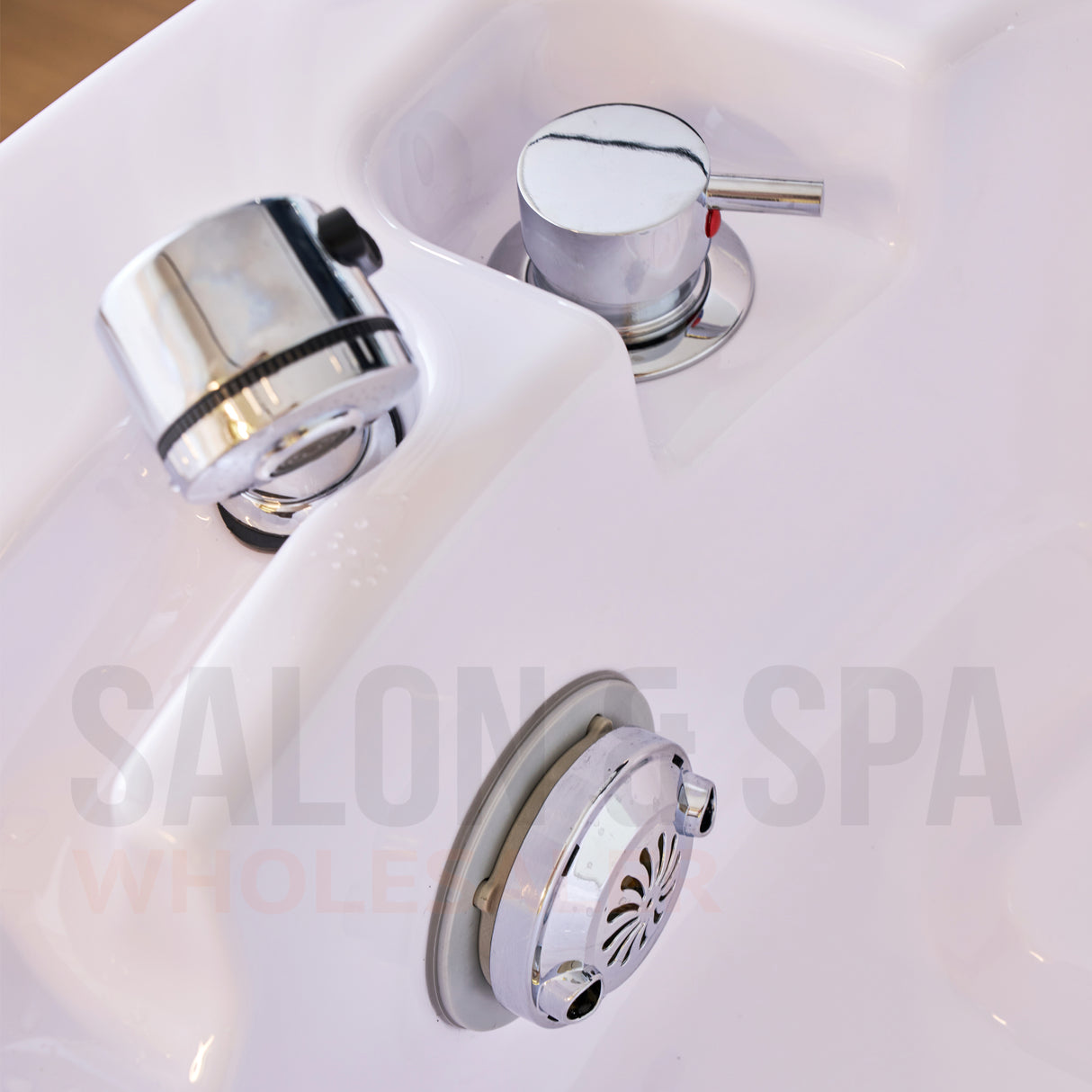 Foot basin on the SSW 645D Fresh Water Electric Japanese Head Spa Massage Bed.