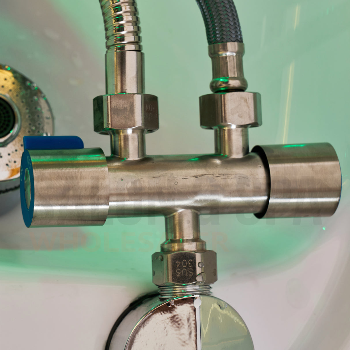 Water valve on the SSW 645D Fresh Water Electric Japanese Head Spa Massage Bed.