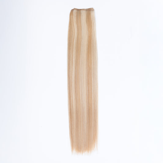 AQUA Machine Weft 22 Inch 8/24 Duo Tone Straight 1 Piece Remy Human Hair Extension