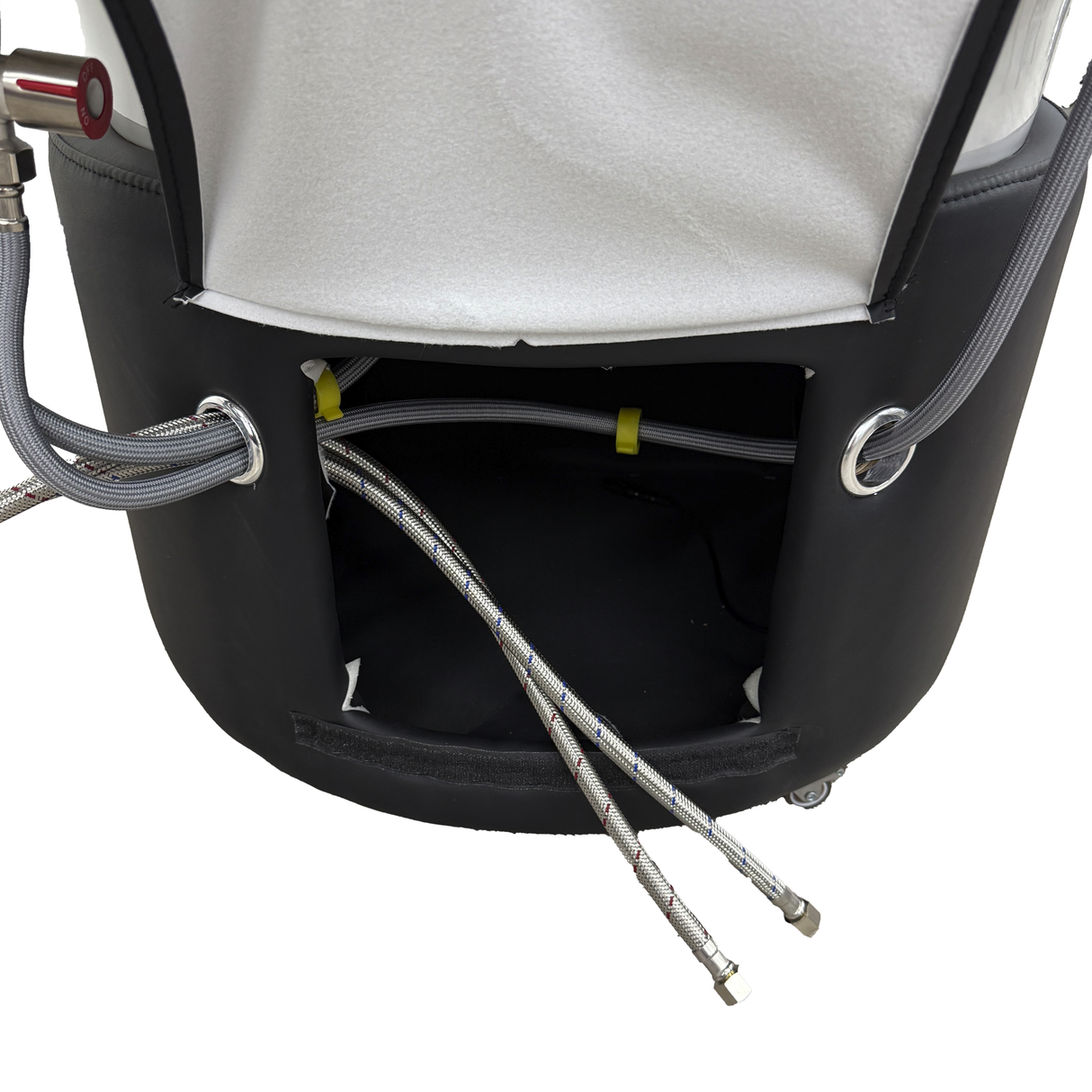 Water hookups on the SSW 6116NP Fresh Water Non-Portable Japanese Head Spa Shampoo Bowl. 