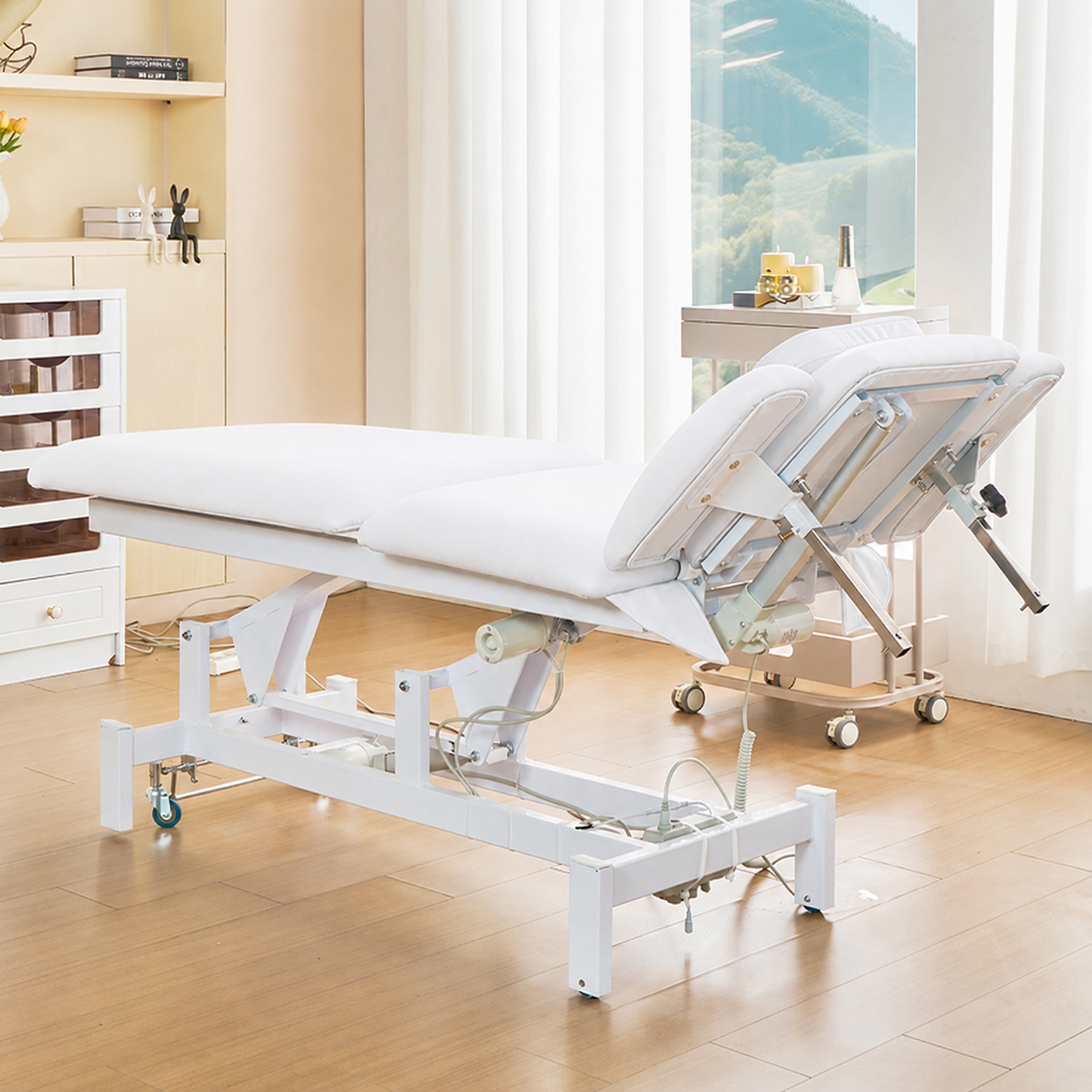 SSW 812 Electric Treatment Table
